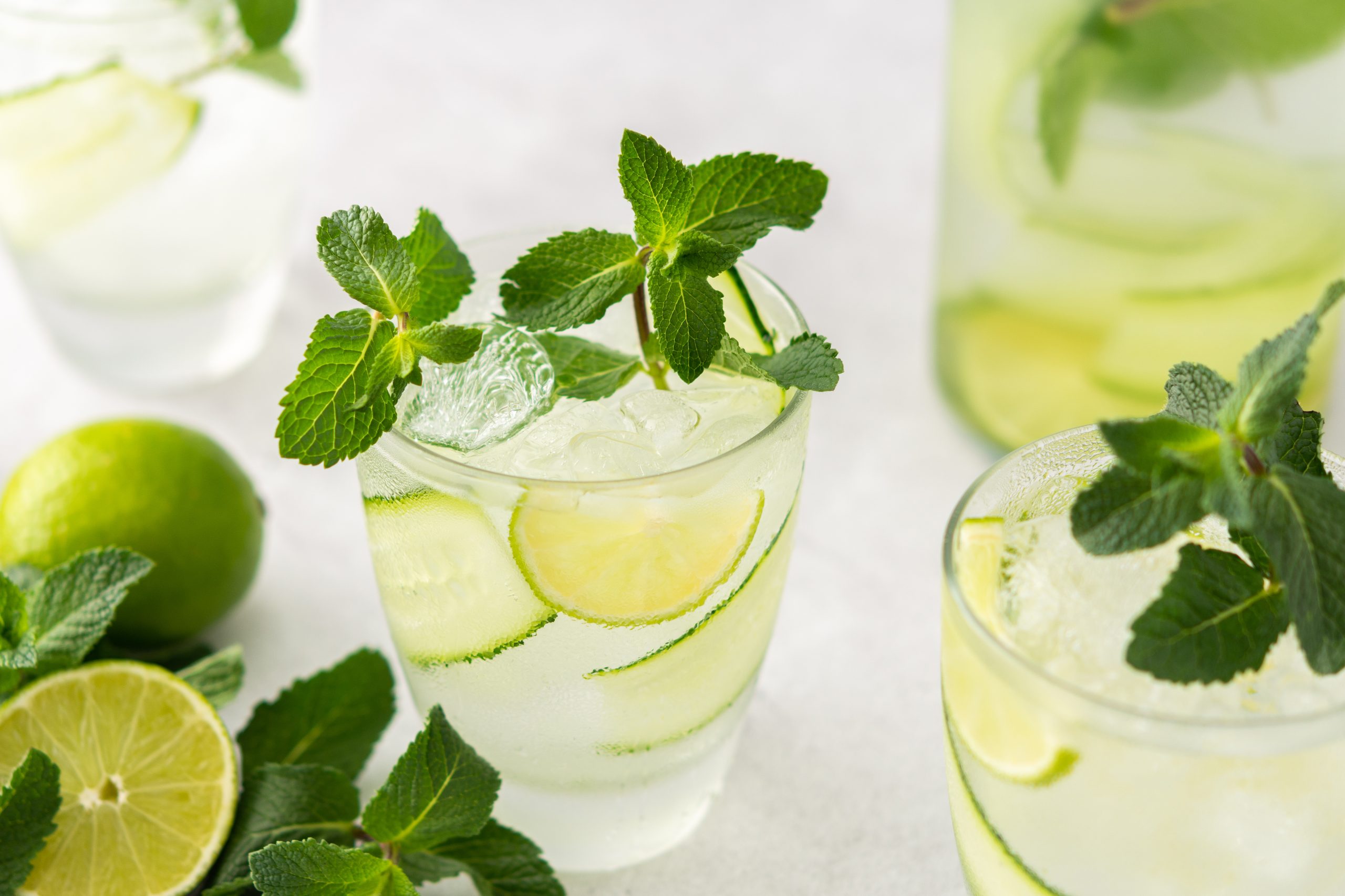 Refreshing drinks with lime and cucumber